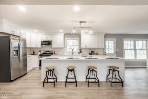 5765 Susan Drive E Indianapolis IN 46250
