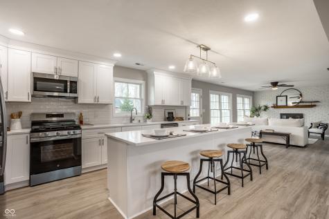 5765 Susan Drive E Indianapolis IN 46250