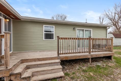 2157 Wallace Avenue Indianapolis IN 46218