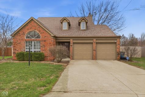 7678 Colonial Court Fishers IN 46038