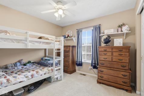 7678 Colonial Court Fishers IN 46038
