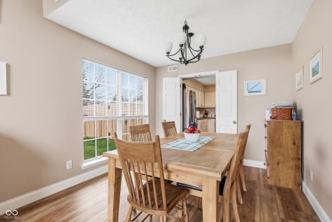 7678 Colonial Court Fishers IN 46038