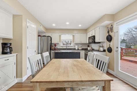 7678 Colonial Court Fishers IN 46038