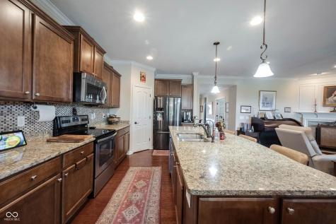 12893 Mondavi Drive Fishers IN 46037