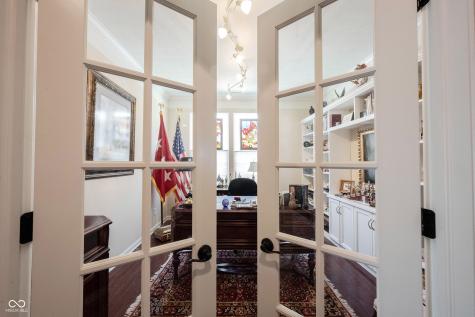 12893 Mondavi Drive Fishers IN 46037