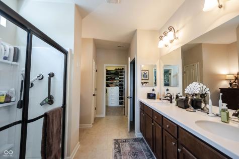 12893 Mondavi Drive Fishers IN 46037