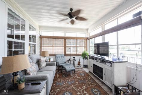 12893 Mondavi Drive Fishers IN 46037