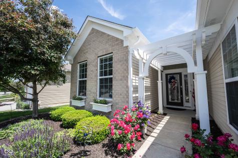 12893 Mondavi Drive Fishers IN 46037