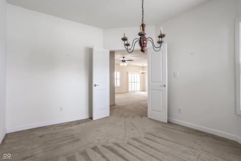 8122 Sand Ridge Circle Indianapolis IN 46237
