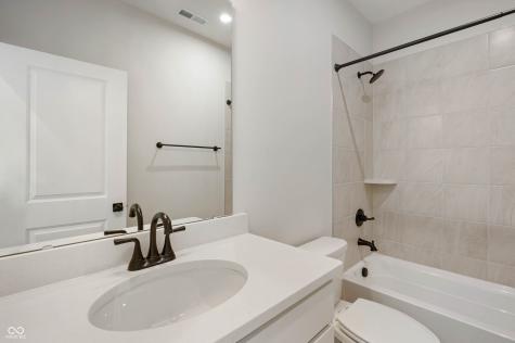 14215 Coyote Ridge Drive Noblesville IN 46060