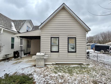 2225 Howard Street Indianapolis IN 46221