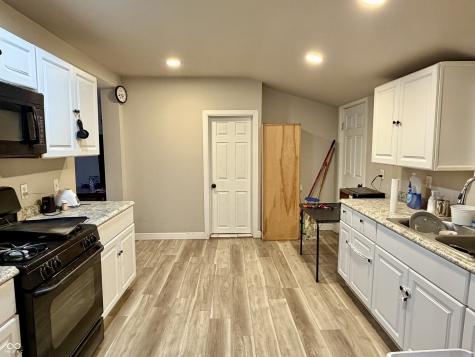 2225 Howard Street Indianapolis IN 46221