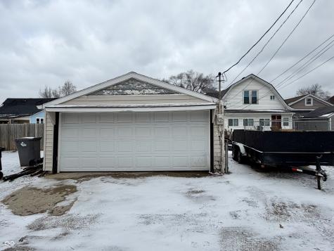 2225 Howard Street Indianapolis IN 46221