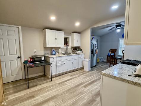 2225 Howard Street Indianapolis IN 46221