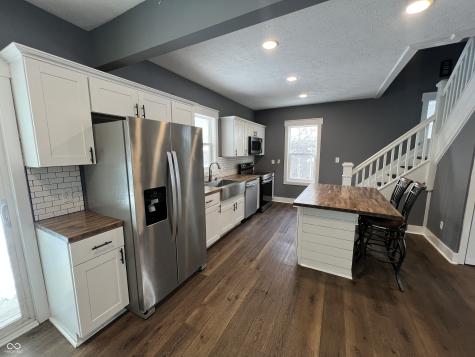 2627 Southeastern Avenue Indianapolis IN 46201