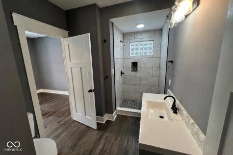 2627 Southeastern Avenue Indianapolis IN 46201