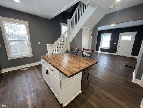 2627 Southeastern Avenue Indianapolis IN 46201
