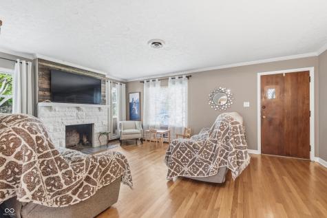 1353 E Loretta Drive Indianapolis IN 46227