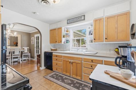 1353 E Loretta Drive Indianapolis IN 46227