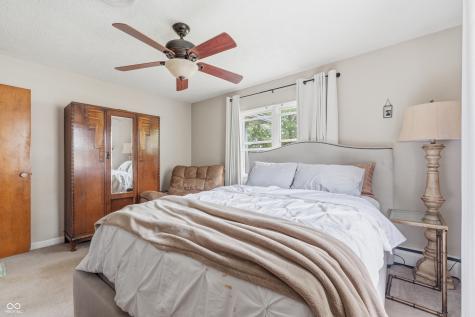 1353 E Loretta Drive Indianapolis IN 46227