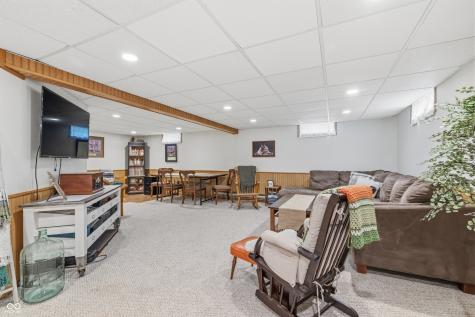 1353 E Loretta Drive Indianapolis IN 46227