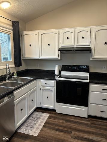 8836 Darkwood Drive Indianapolis IN 46234