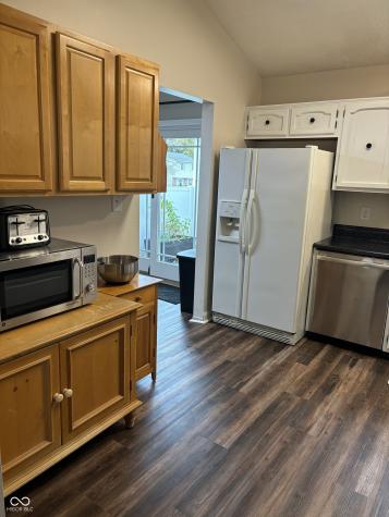 8836 Darkwood Drive Indianapolis IN 46234