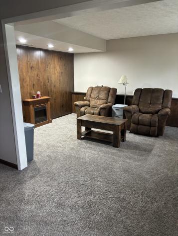 8836 Darkwood Drive Indianapolis IN 46234