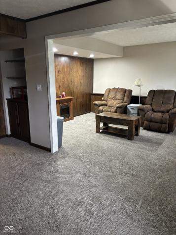8836 Darkwood Drive Indianapolis IN 46234
