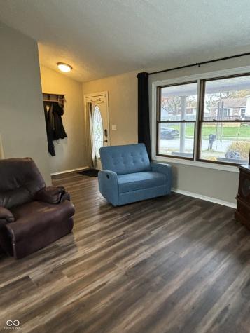 8836 Darkwood Drive Indianapolis IN 46234