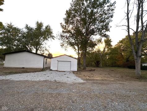 708 W Main Street Waveland IN 47989