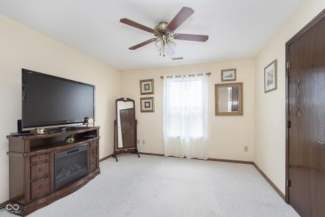 10337 Hornton Street Indianapolis IN 46236