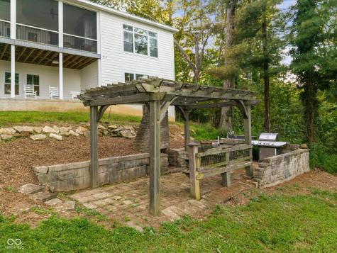 14000 W Lake Road Seymour IN 47274