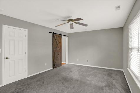 8211 Crosser Drive Indianapolis IN 46237