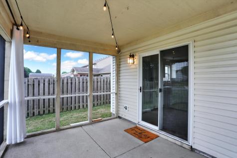 8211 Crosser Drive Indianapolis IN 46237