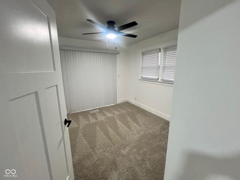 5646 Paradise Drive Martinsville IN 46151