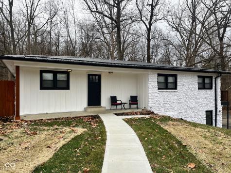 5646 Paradise Drive Martinsville IN 46151