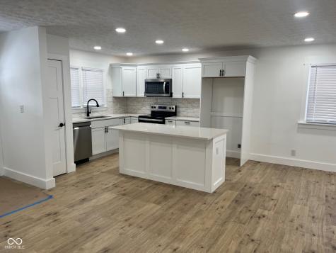 5646 Paradise Drive Martinsville IN 46151