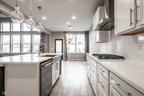 5573 Pecan Court Noblesville IN 46062