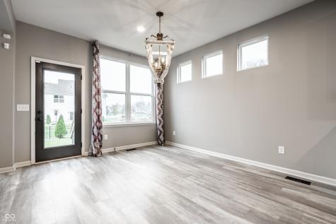 5573 Pecan Court Noblesville IN 46062