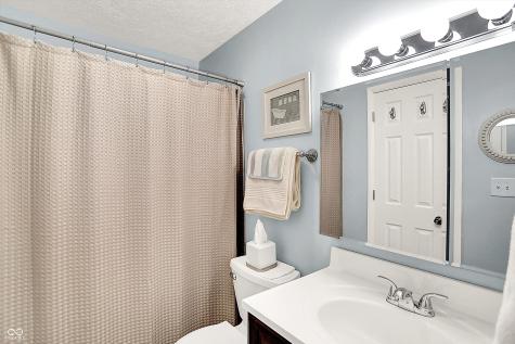 9042 Panorama Court Indianapolis IN 46234