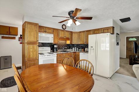 9042 Panorama Court Indianapolis IN 46234
