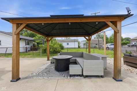 904 Hemlock Street Shelbyville IN 46176