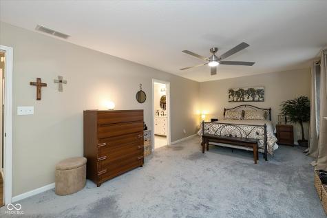 11298 Squirrel Hollow Fishers IN 46038