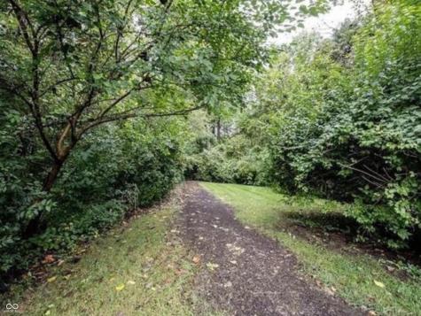 11298 Squirrel Hollow Fishers IN 46038