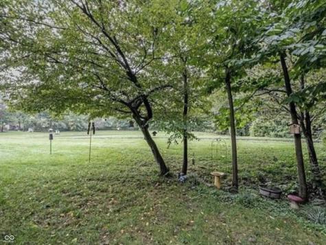 11298 Squirrel Hollow Fishers IN 46038