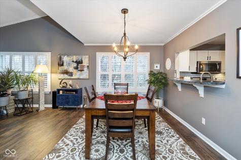 11298 Squirrel Hollow Fishers IN 46038