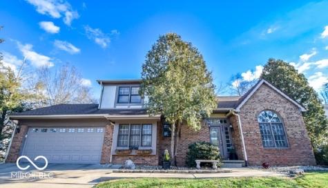 3301 S Rolling Oak Drive Bloomington IN 47401