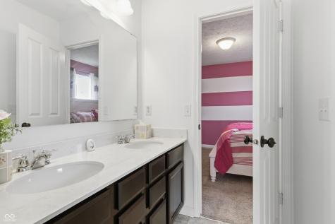 2438 Southward Drive Greenwood IN 46143