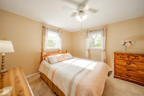 1020 E Shockley Road Muncie IN 47302